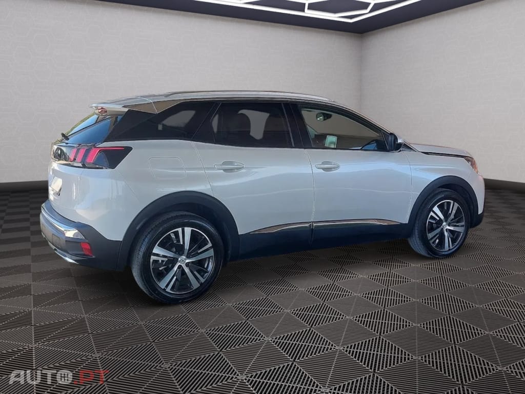 Peugeot 3008 1.5 BlueHDi Allure
