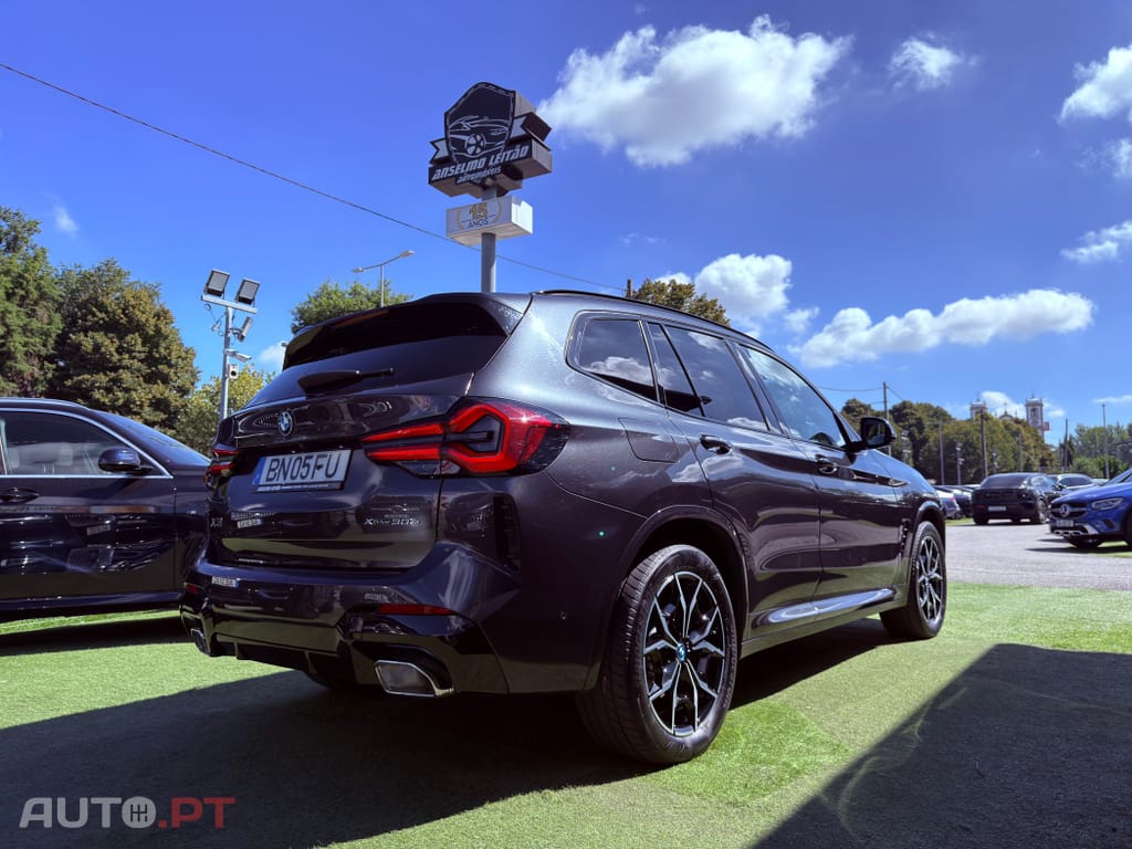 BMW X3 30 e xDrive Pack M — fotografia 4