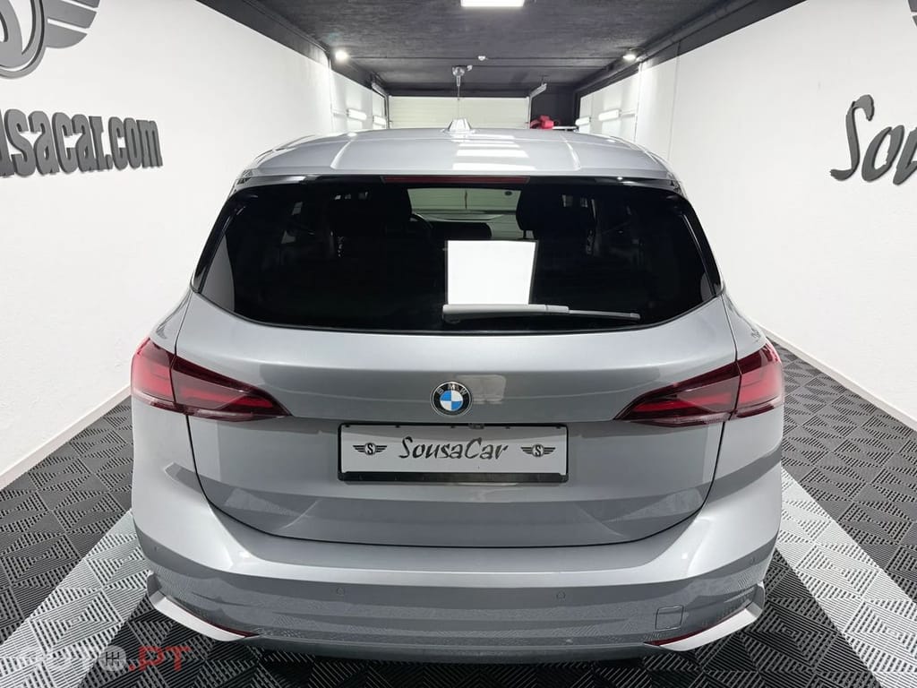 BMW 218 d Auto