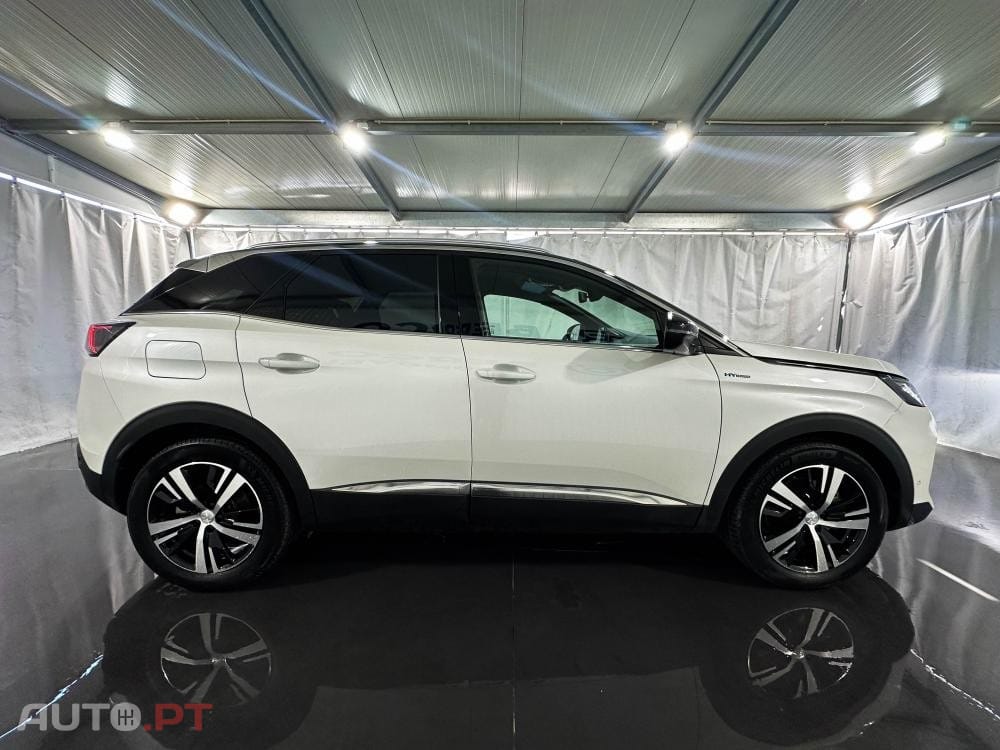 Peugeot 3008 1.6 Hybrid GT Pack e-EAT8