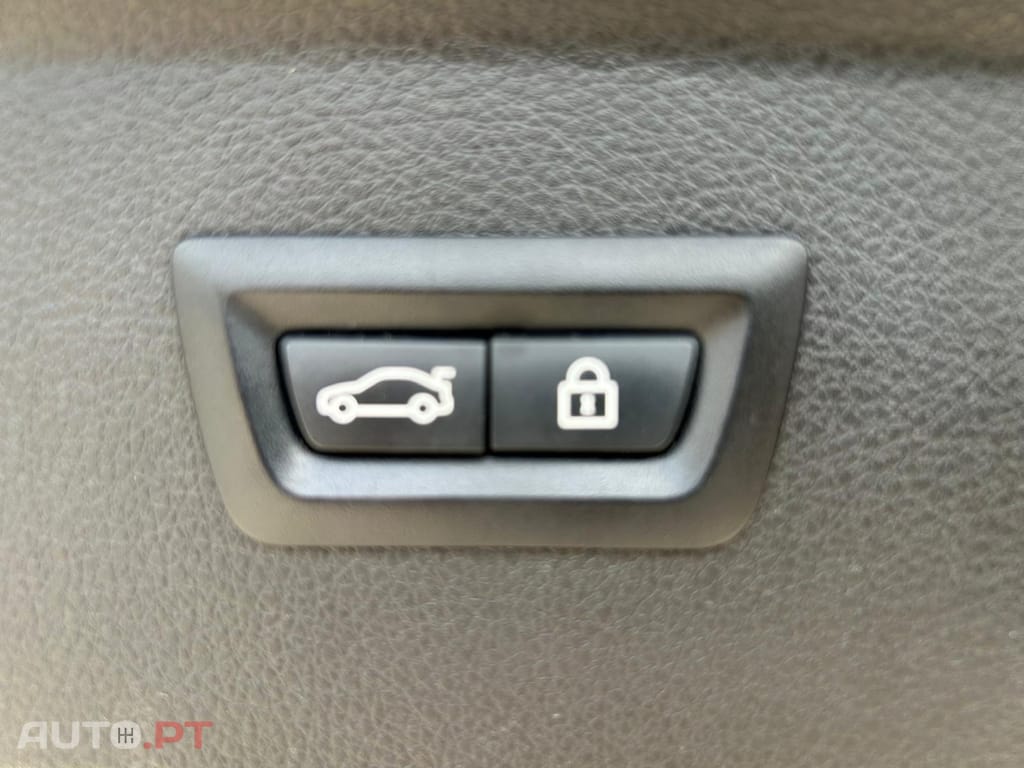 BMW 216 d Auto