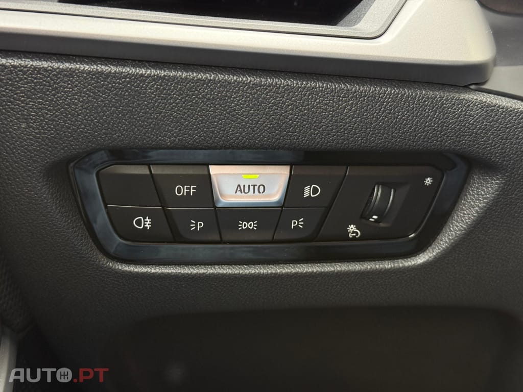 BMW 318 d Touring Auto