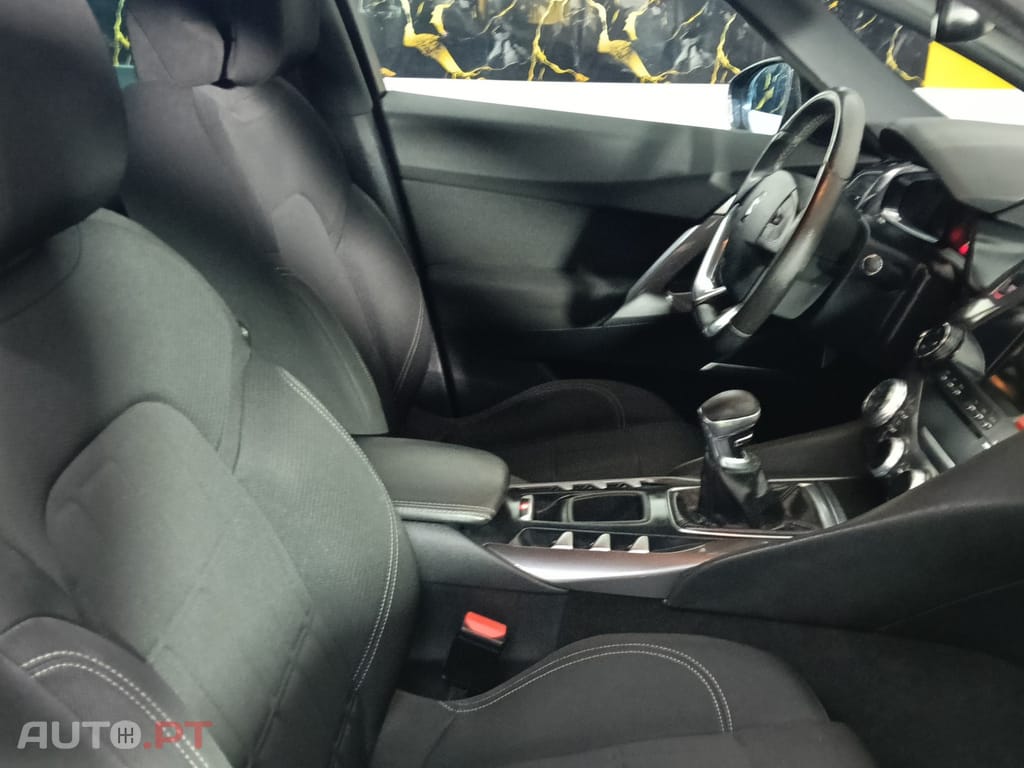 DS DS5 1.6 BlueHDi Chic