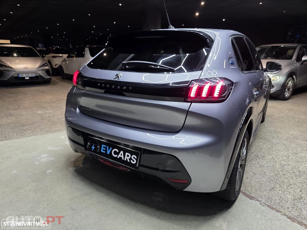 Peugeot E-208 50 kWh Active Pack