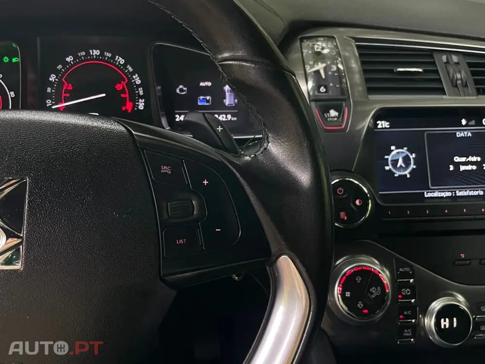 Citroen DS5 2.0 HDi Hy4 So Chic CMP6 102g