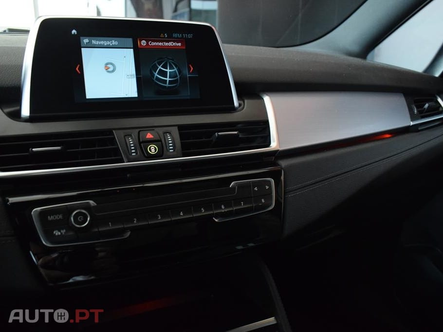 BMW 216 d 7L Line Sport