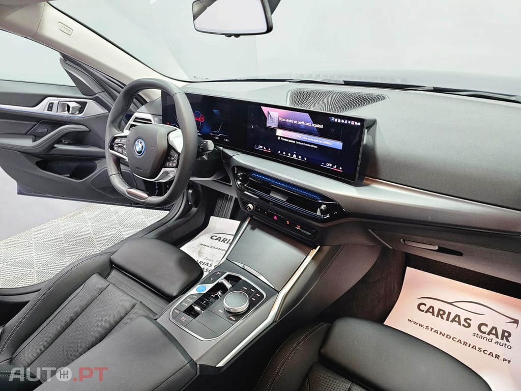 BMW i4 eDrive35 — fotografia 19