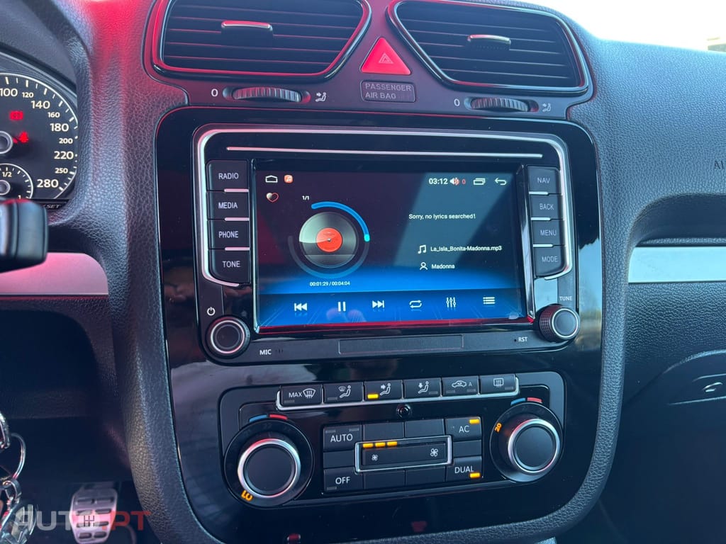 Volkswagen Scirocco 2.0 TDi Sport