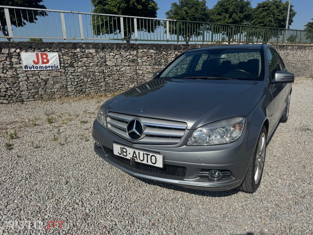Mercedes-Benz C 220 CDi Avantgarde BlueEfficiency