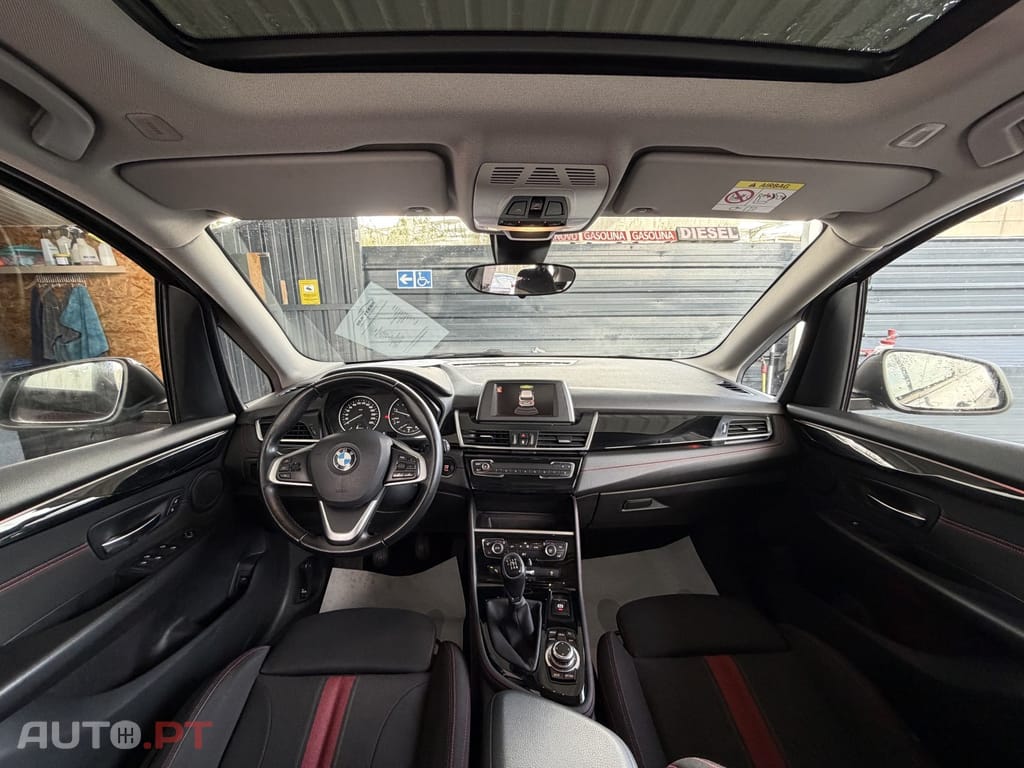 BMW 216 d Line Sport