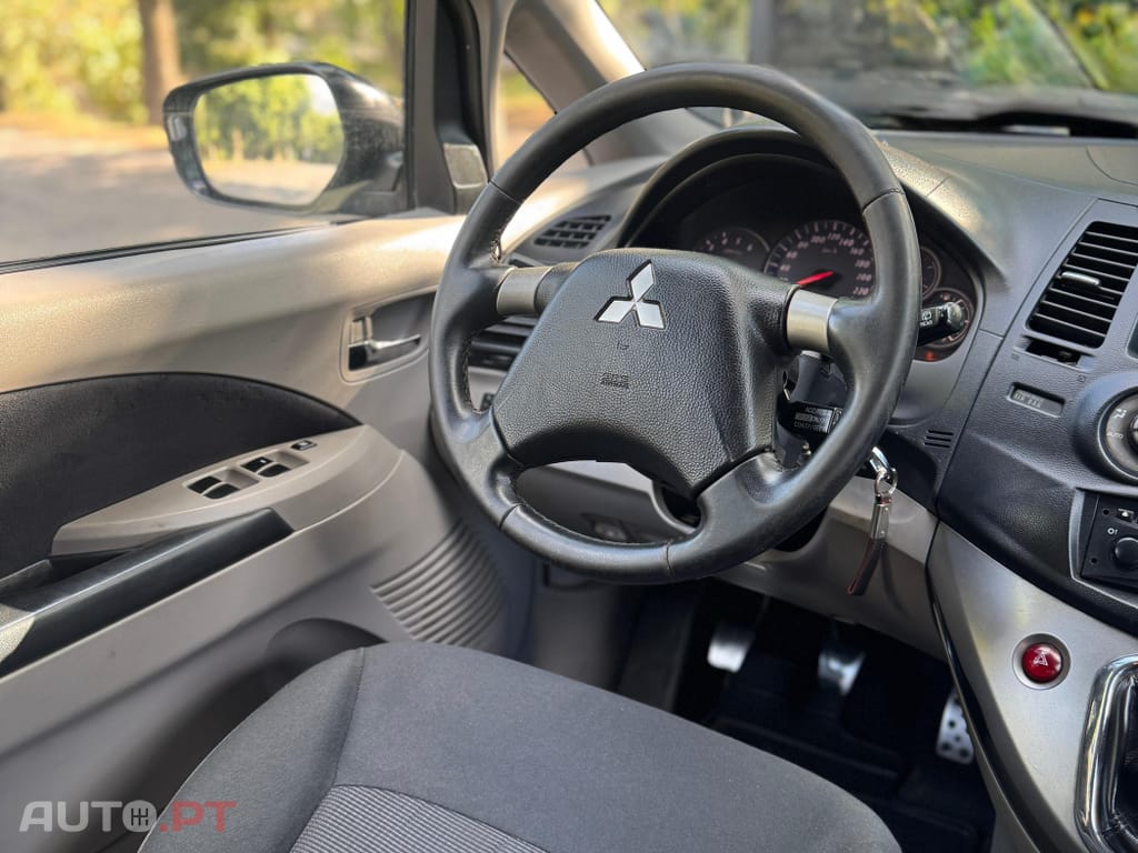 Mitsubishi Grandis 2.0 DI-D Inform