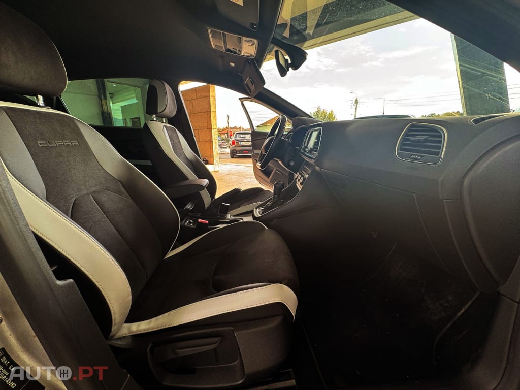 Seat Leon 2.0 TSI S&S DSG Cupra 290