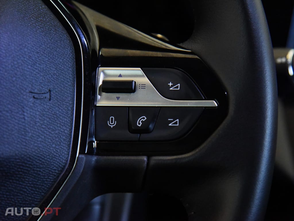 Peugeot 308 SW 1.2 PureTech Allure EAT8