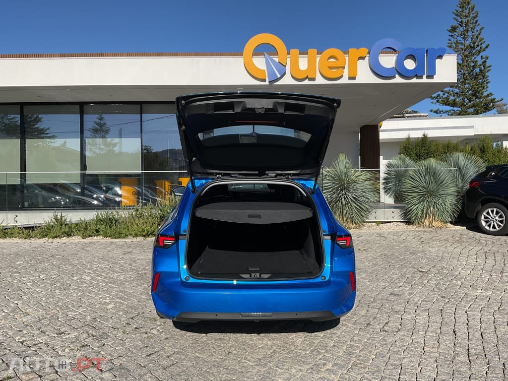 Opel Astra Sports Tourer 1.2 T Edition