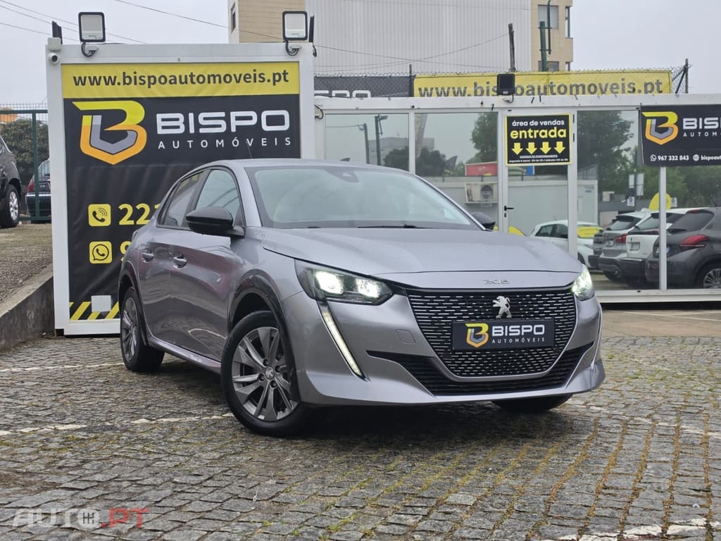 Peugeot E-208 50 kWh GT Pack