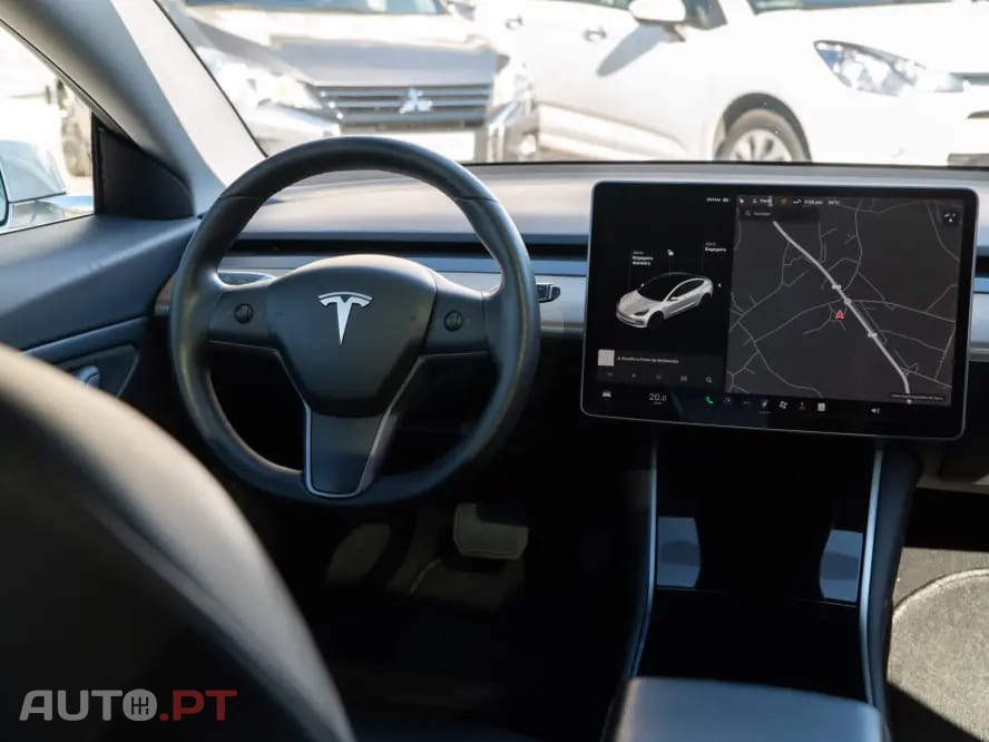 Tesla Model 3 Long-Range Dual Motor AWD