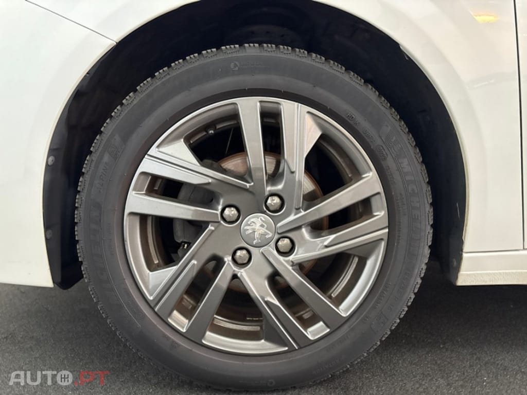 Peugeot 208 1.2 PureTech Active Pack