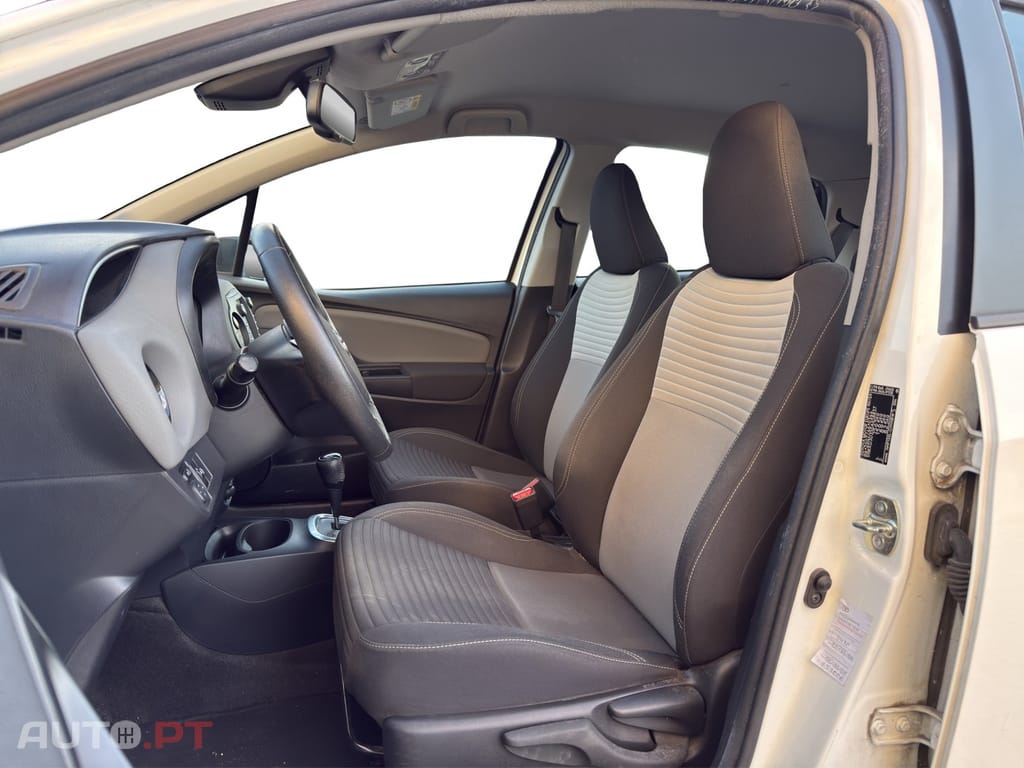 Toyota Yaris 1.5 HSD Comfort