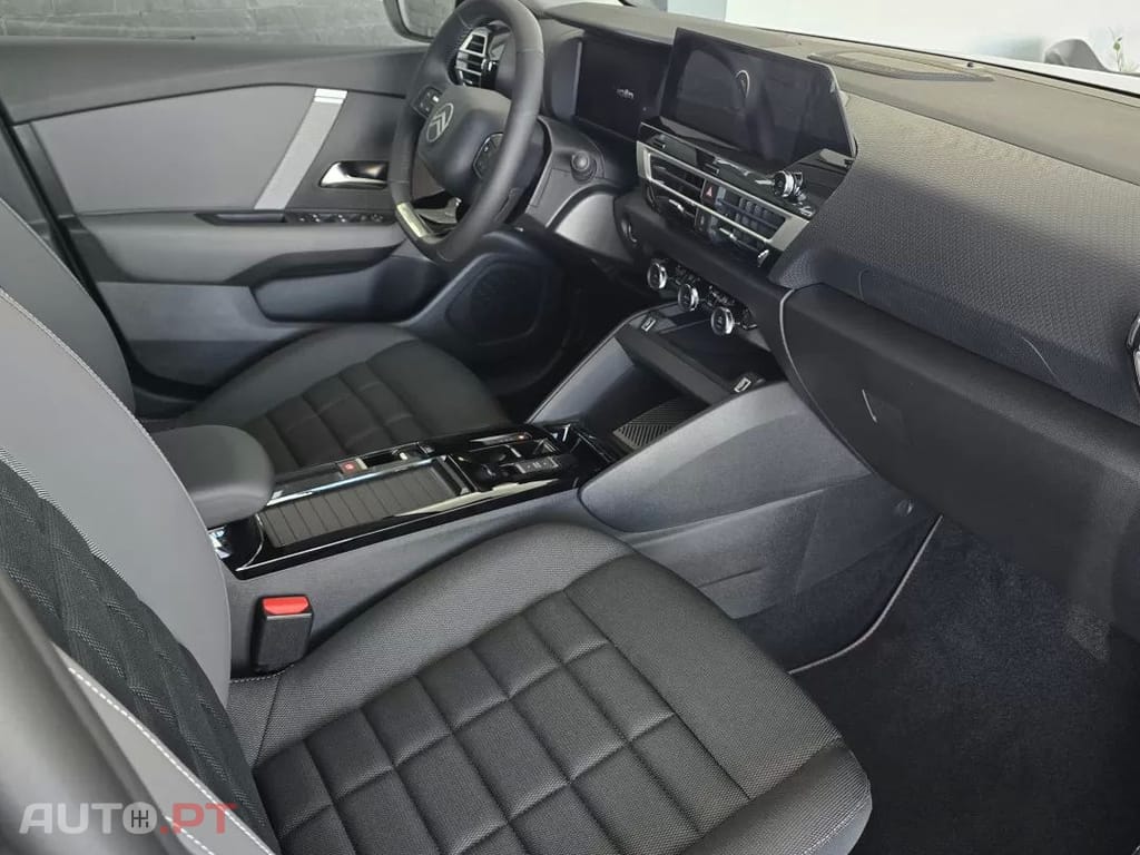 Citroen C4 1.2 Hybrid Collection e-DSC6