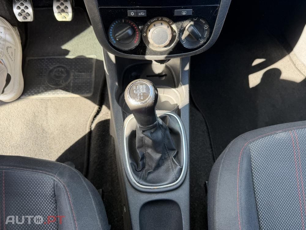 Opel Corsa ND