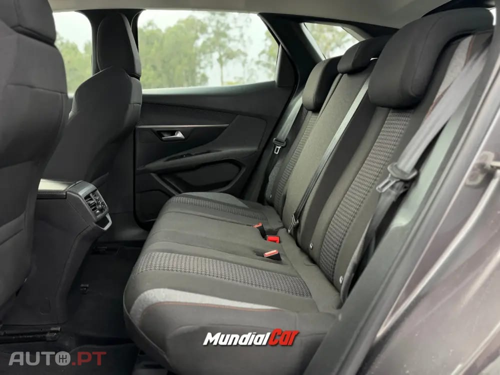 Peugeot 3008 1.5 BlueHDi Active Pack