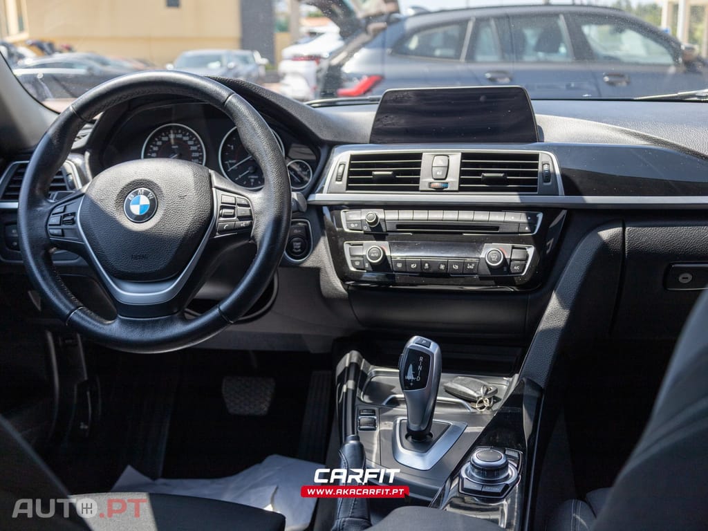 BMW 318 d Touring Line Sport Auto