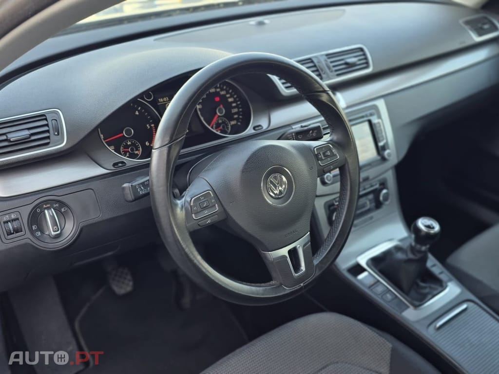 Volkswagen Passat 1.6 TDI Confortline