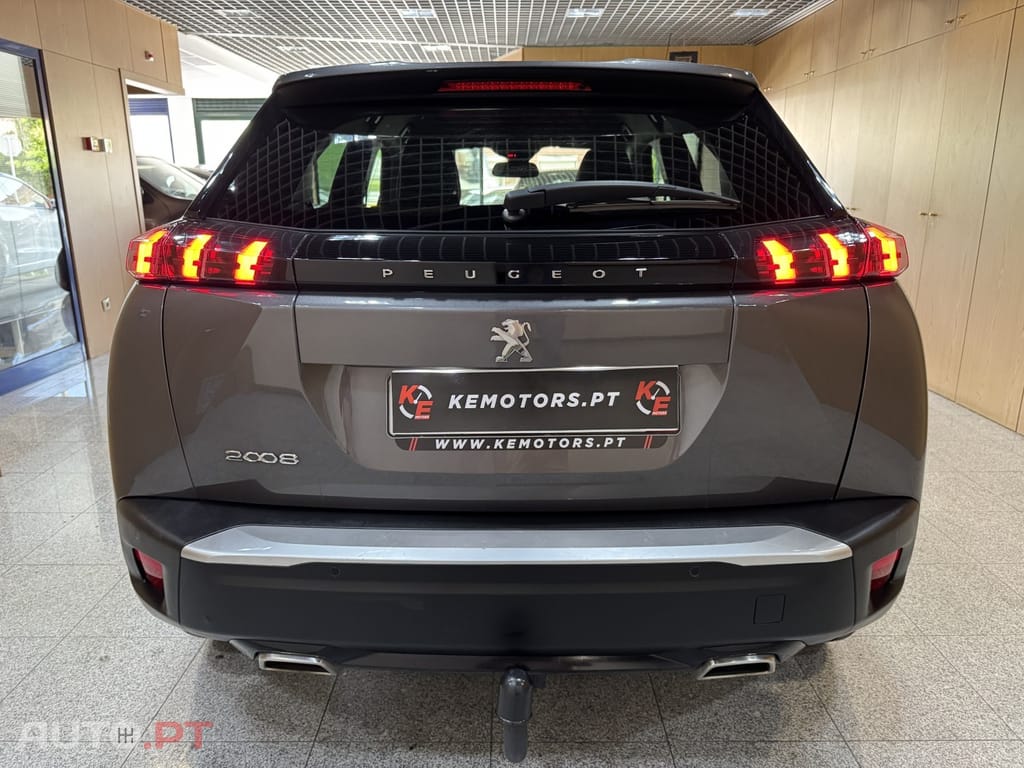 Peugeot 2008 1.2 PureTech Allure
