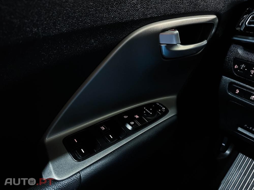 Kia Niro 64kWh Premium Pack