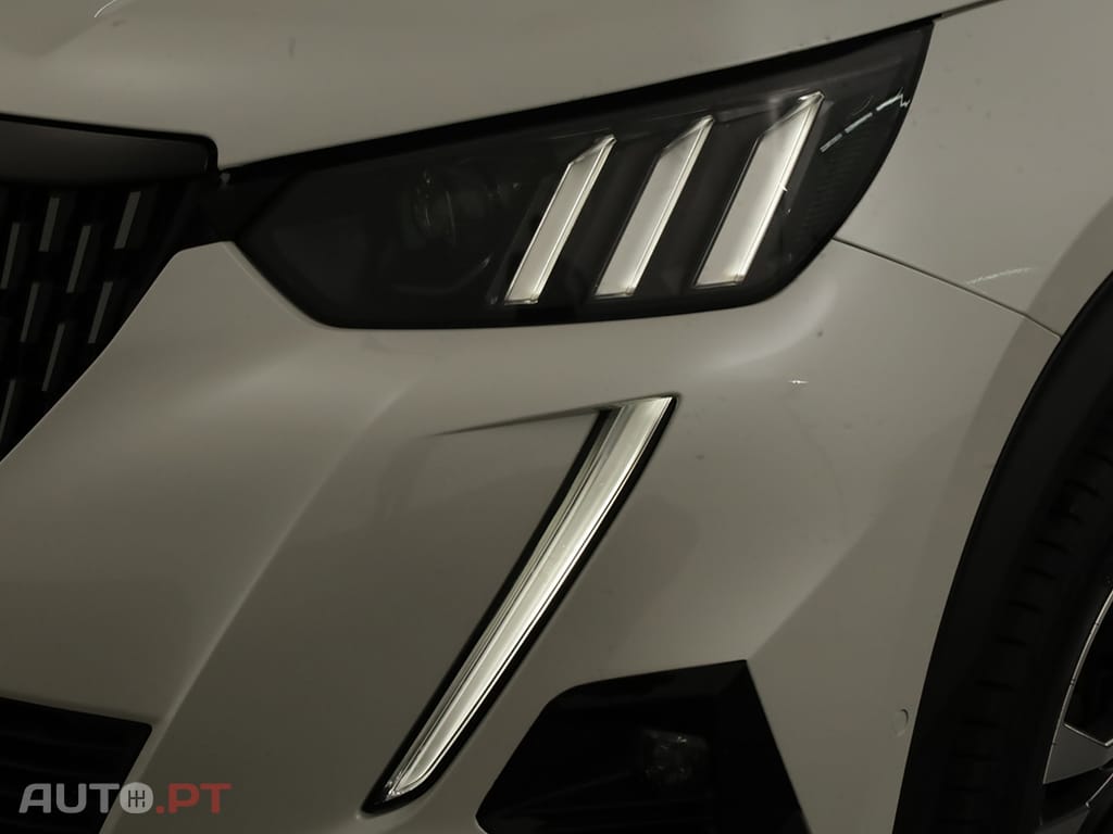 Peugeot 2008 2008 1.2 PureTech GT EAT8