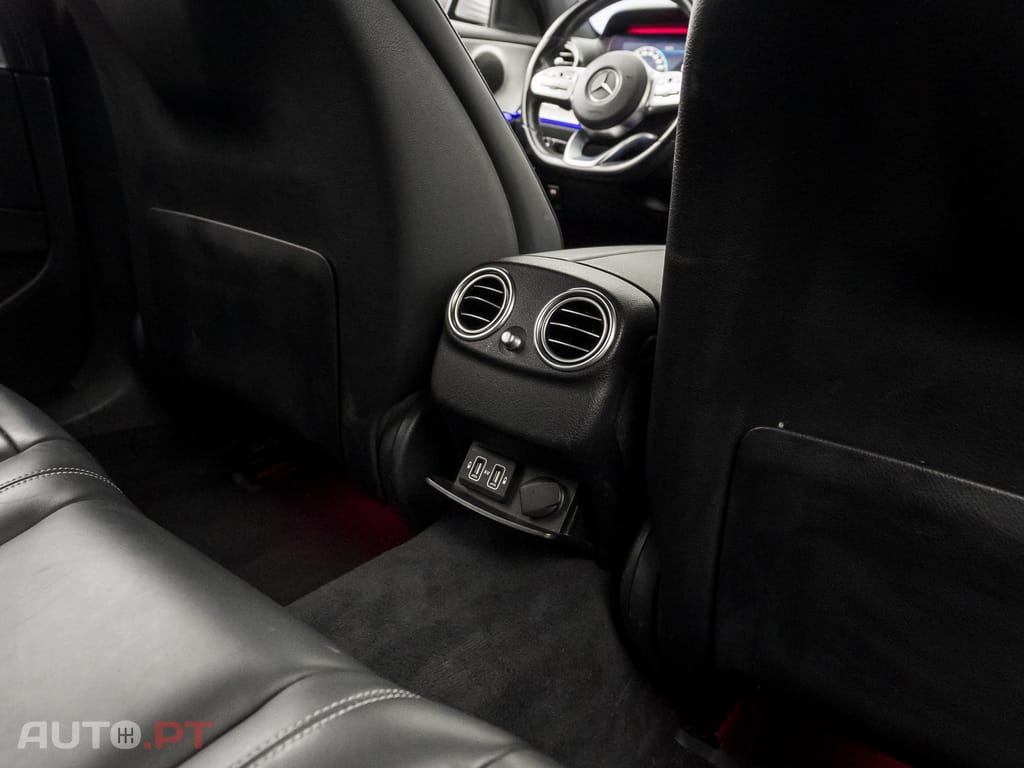 Mercedes-Benz E 300 de AMG Line