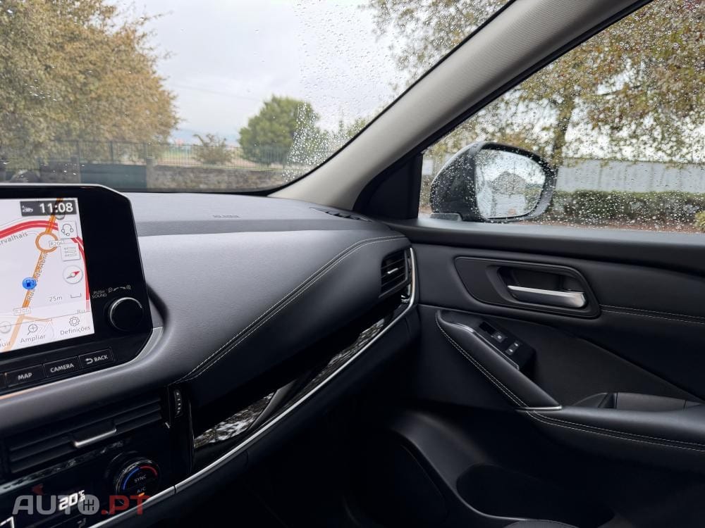 Nissan Qashqai 1.3 DIG-T N-Connecta J18