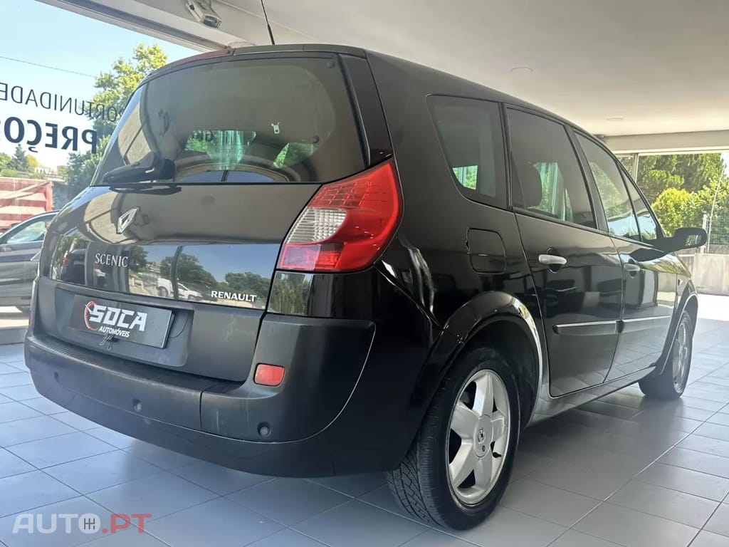 Renault Grand Scénic 1.5 dCi Dynamique S 7L.