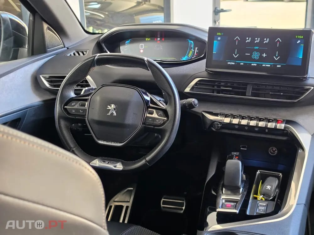 Peugeot 3008 1.6 Hybrid GT Pack e-EAT8