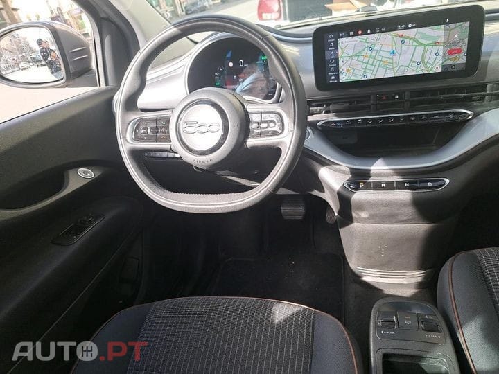 Fiat 500e 42 kWh Icon