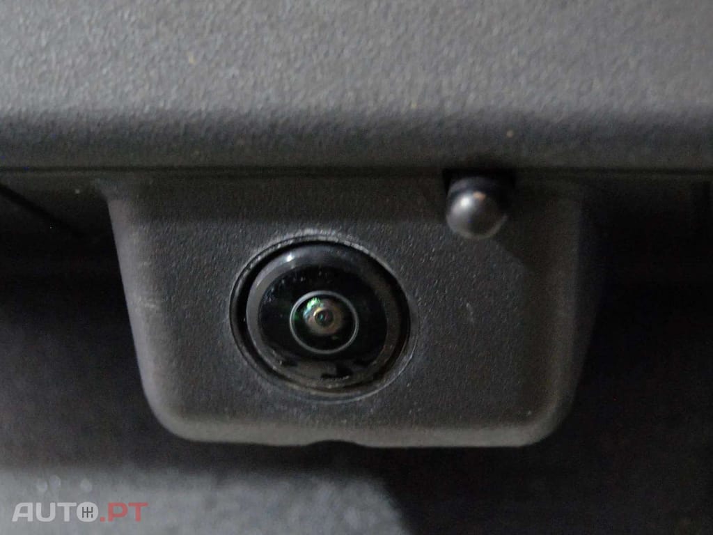 Peugeot 5008 1.2 Hybrid Allure e-DCS6