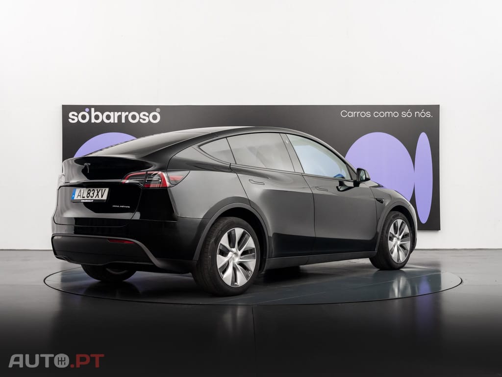 Tesla Model Y Long Range Tração Integral
