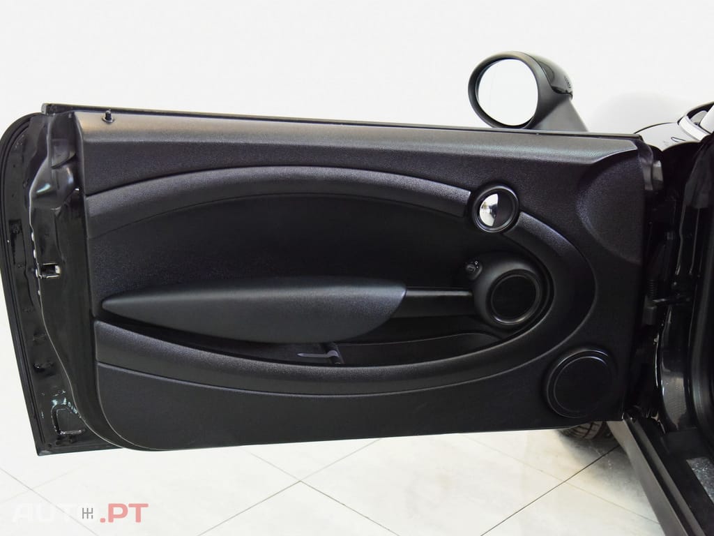 MINI Cooper Cabrio