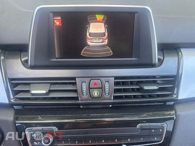 BMW 216 d Advantage Auto