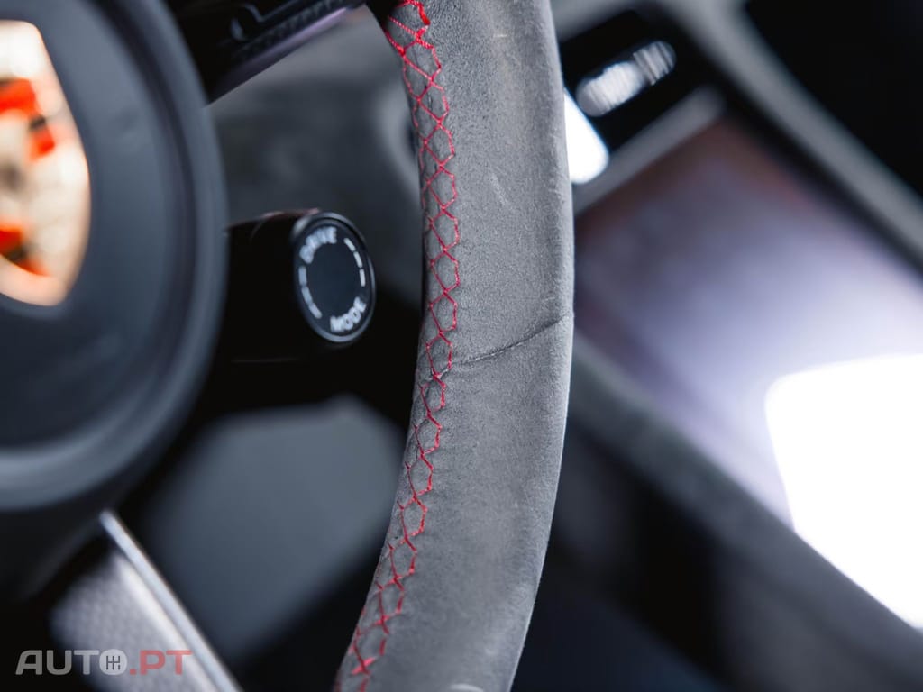 Porsche Taycan GTS I.V.A DEDUTIVEL 