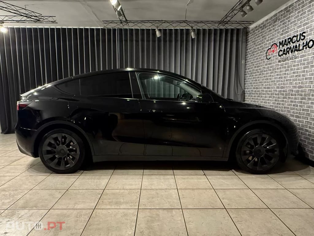 Tesla Model Y Tração Traseira