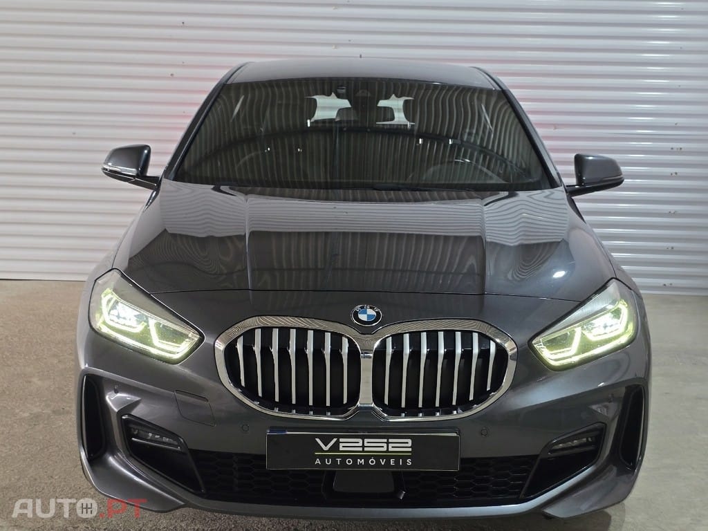 BMW 116 d Pack Desportivo M