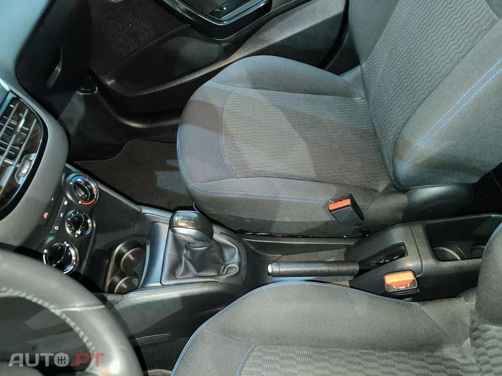Peugeot 208  Puretech 82 Start Stop Style