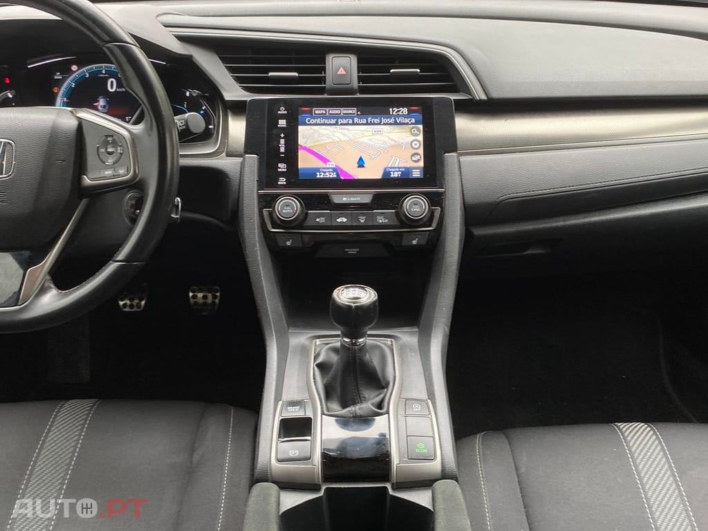 Honda Civic 1.0 i-VTEC Elegance