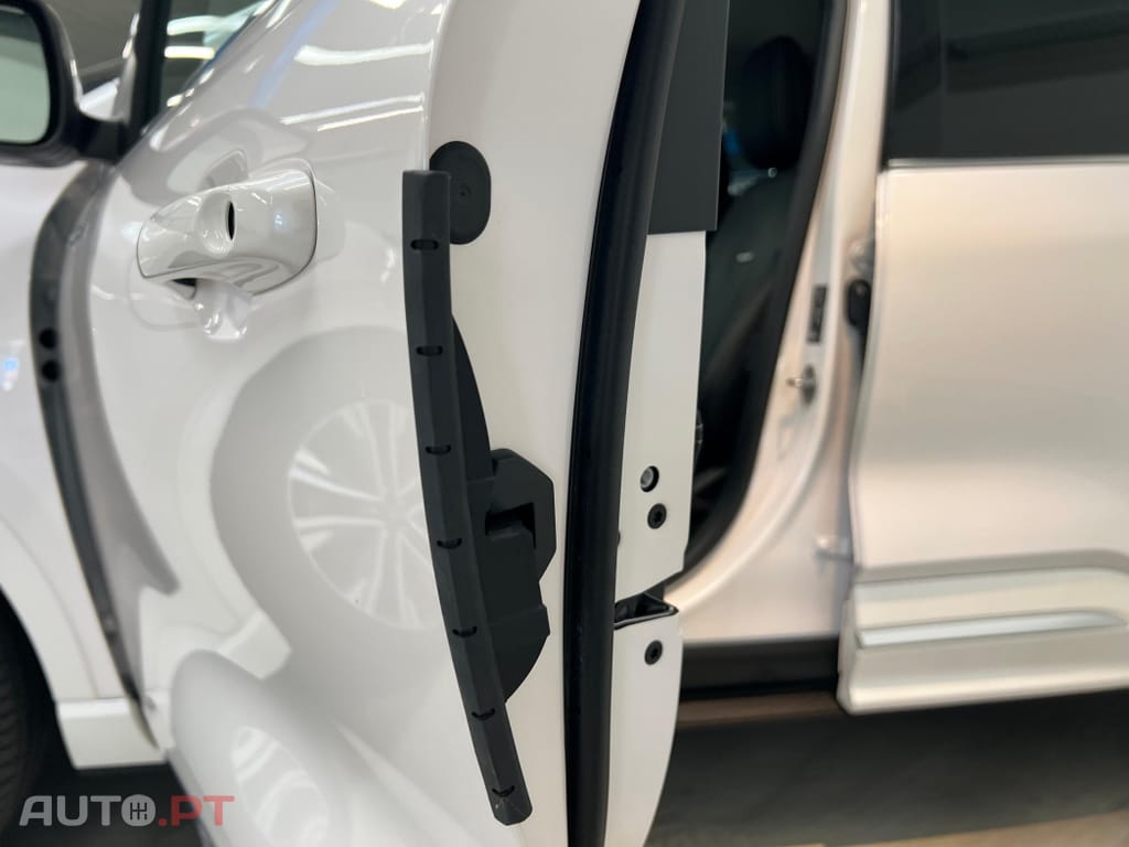 Ford Kuga 2.5 PHEV Vignale