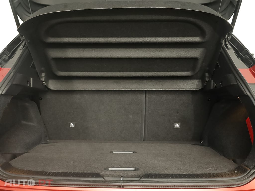 Nissan Qashqai Qashqai 1.3 DIG-T N-Connecta LED Xtronic