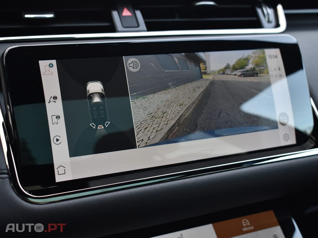 Land Rover Evoque 1.5 P300e AWD R-Dynamic SE Auto