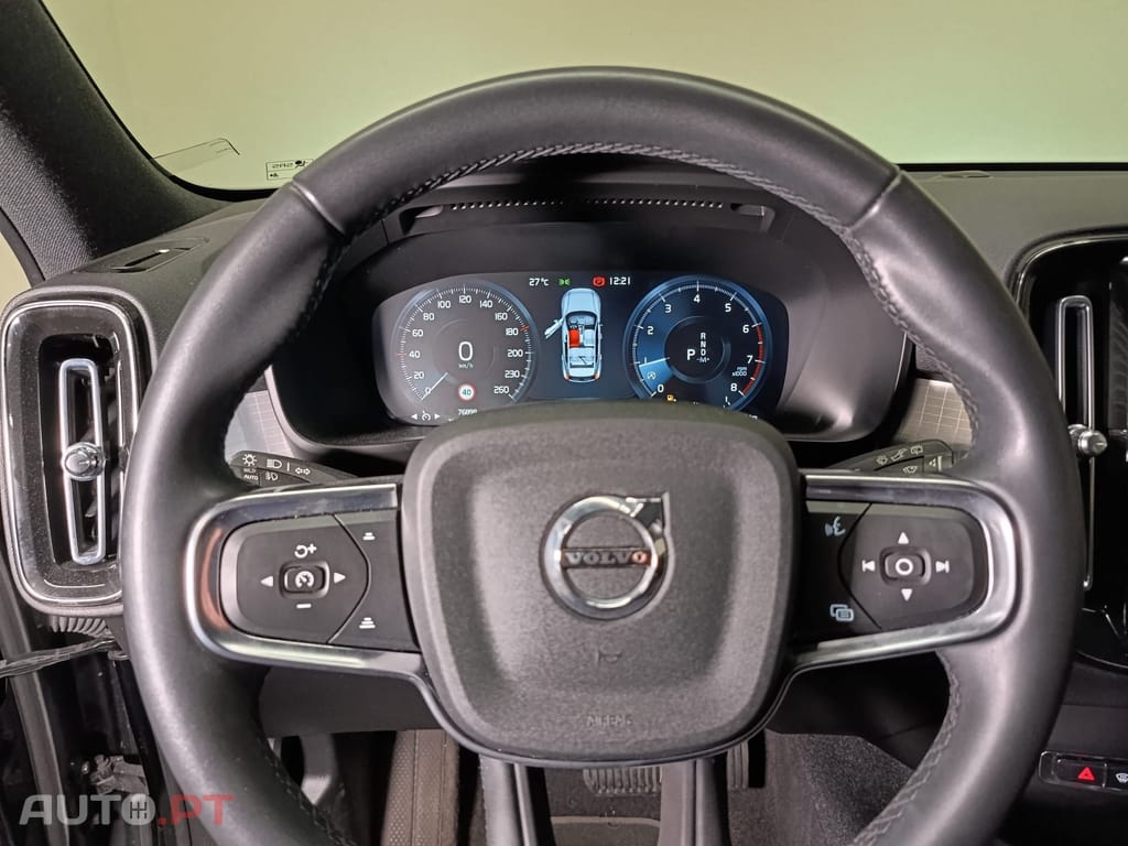 Volvo XC40 1.5 T2 Momentum Aut.