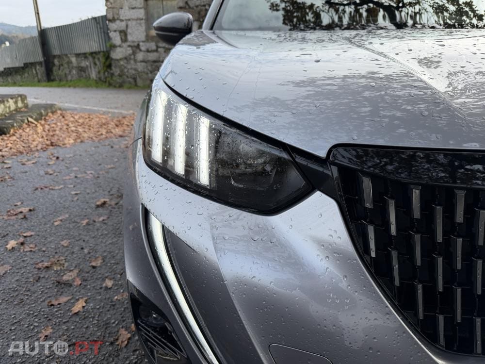 Peugeot 2008 1.2 PureTech GT Pack EAT8