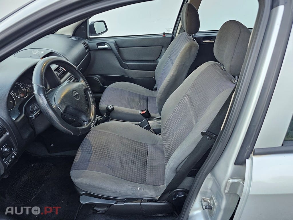 Opel Astra Caravan 1.7 DTi Select.